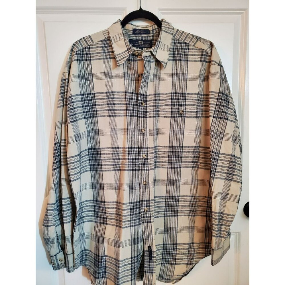 Lee Authentic Clothing Men's shirt button closure Size Large Blue/Tan